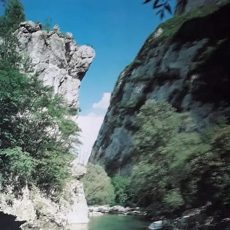 Nel Cuore Delle Colline Marchigiane * Sant'Ippolito