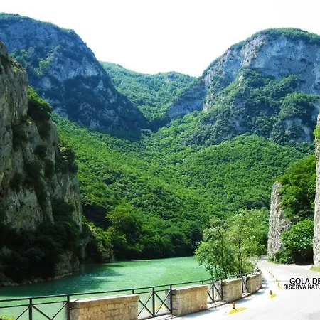 Nel Cuore Delle Colline Marchigiane Sant'Ippolito